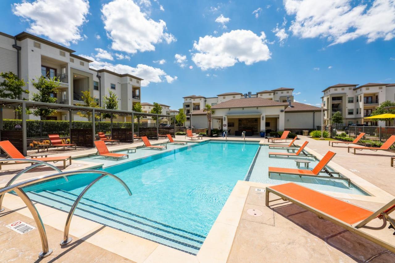 Appartement Luxe 3B/2B Getaway - Pool, Gym, Parking, Pet Wash à Leander Extérieur photo